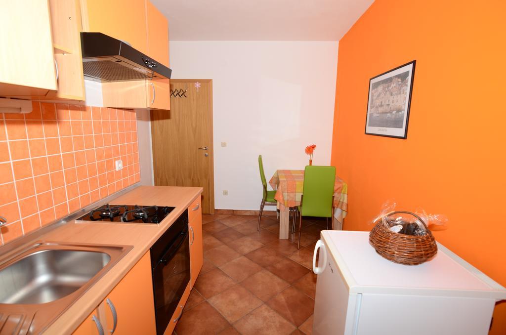 Apartman Milena Primošten Exterior foto