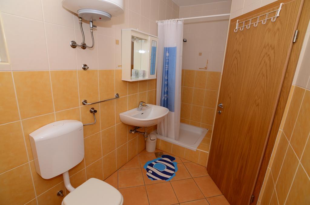 Apartman Milena Primošten Exterior foto